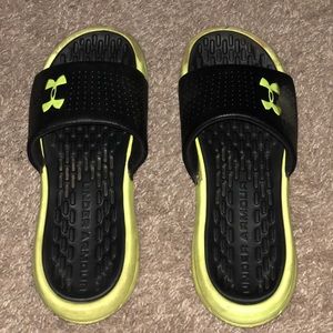 under armour slides